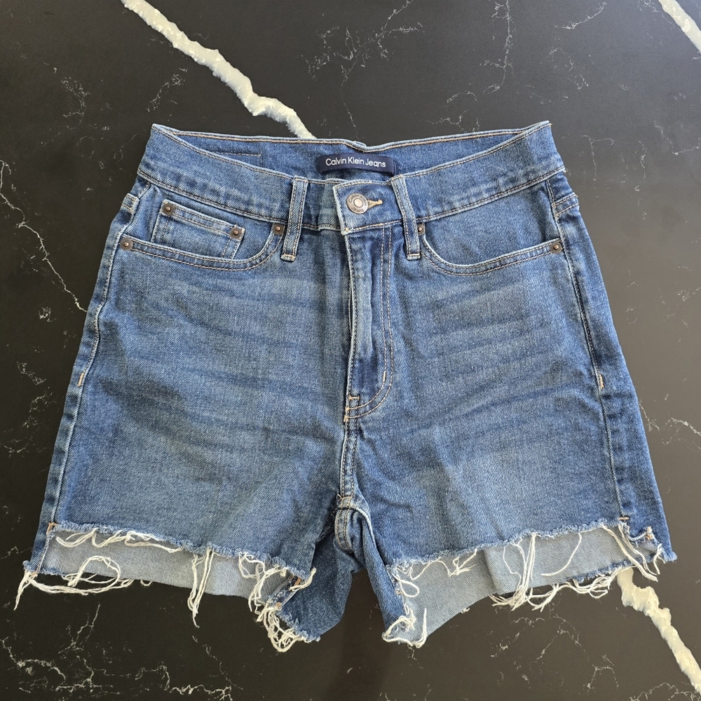 Like New Calvin Klein High Rise Distressed Hem Jean Shorts